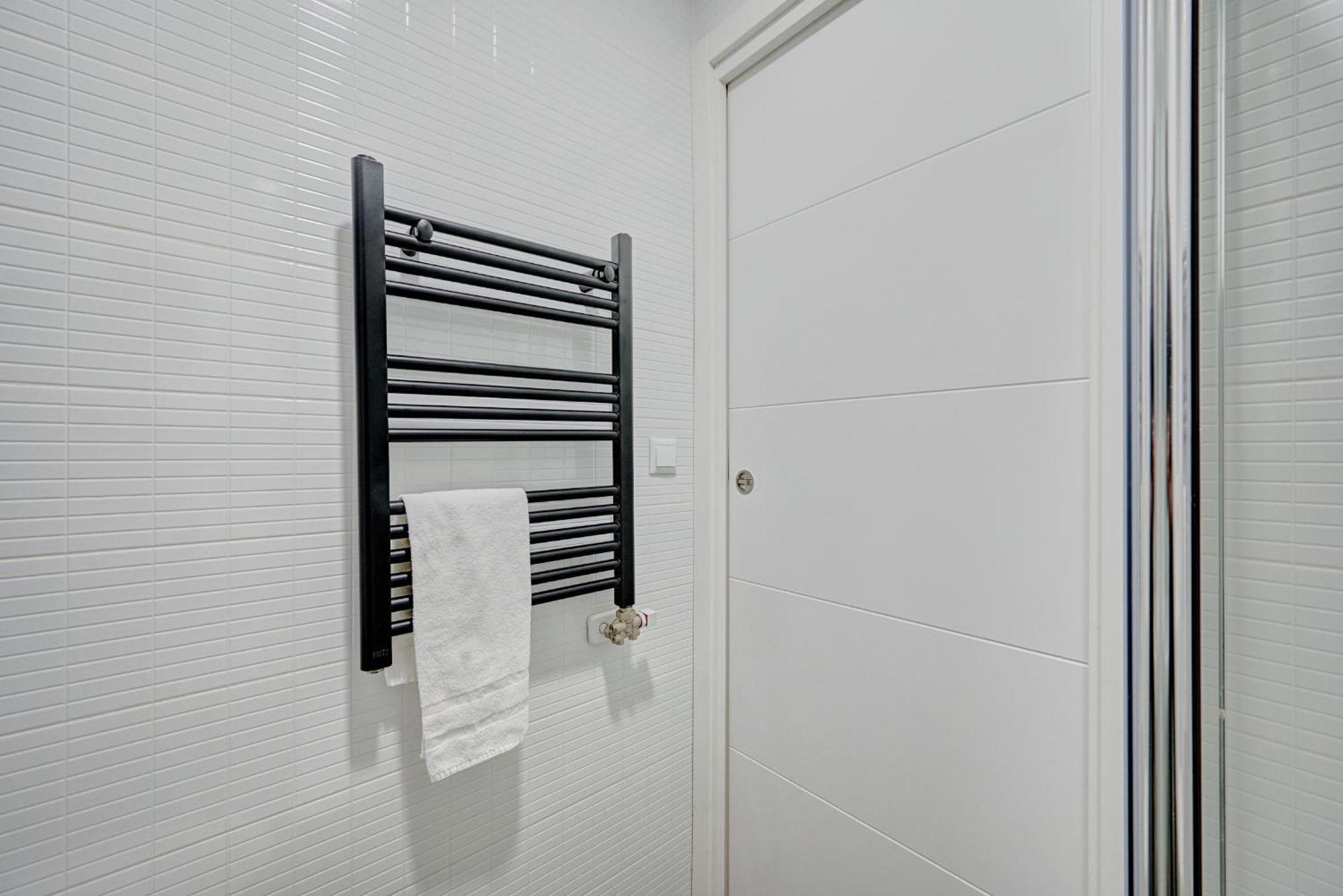 Casa Galdos By Clabao Apartamento Logroño Exterior foto